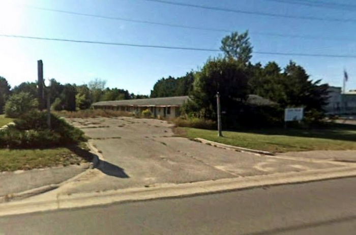 Cedar Gables Motel (Bs Hive Motel) - 2008 Street View